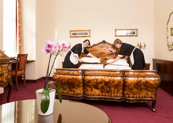 Animaux admis Stefanie - Vienna'S Oldest